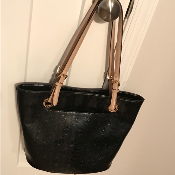 Michael Kors Purse - Picture 2 of 2